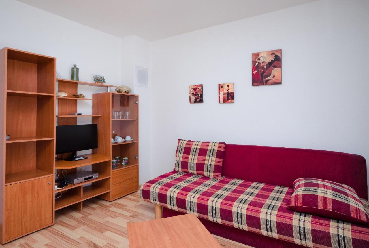 Apartments Blazenka Banjol ภายนอก รูปภาพ